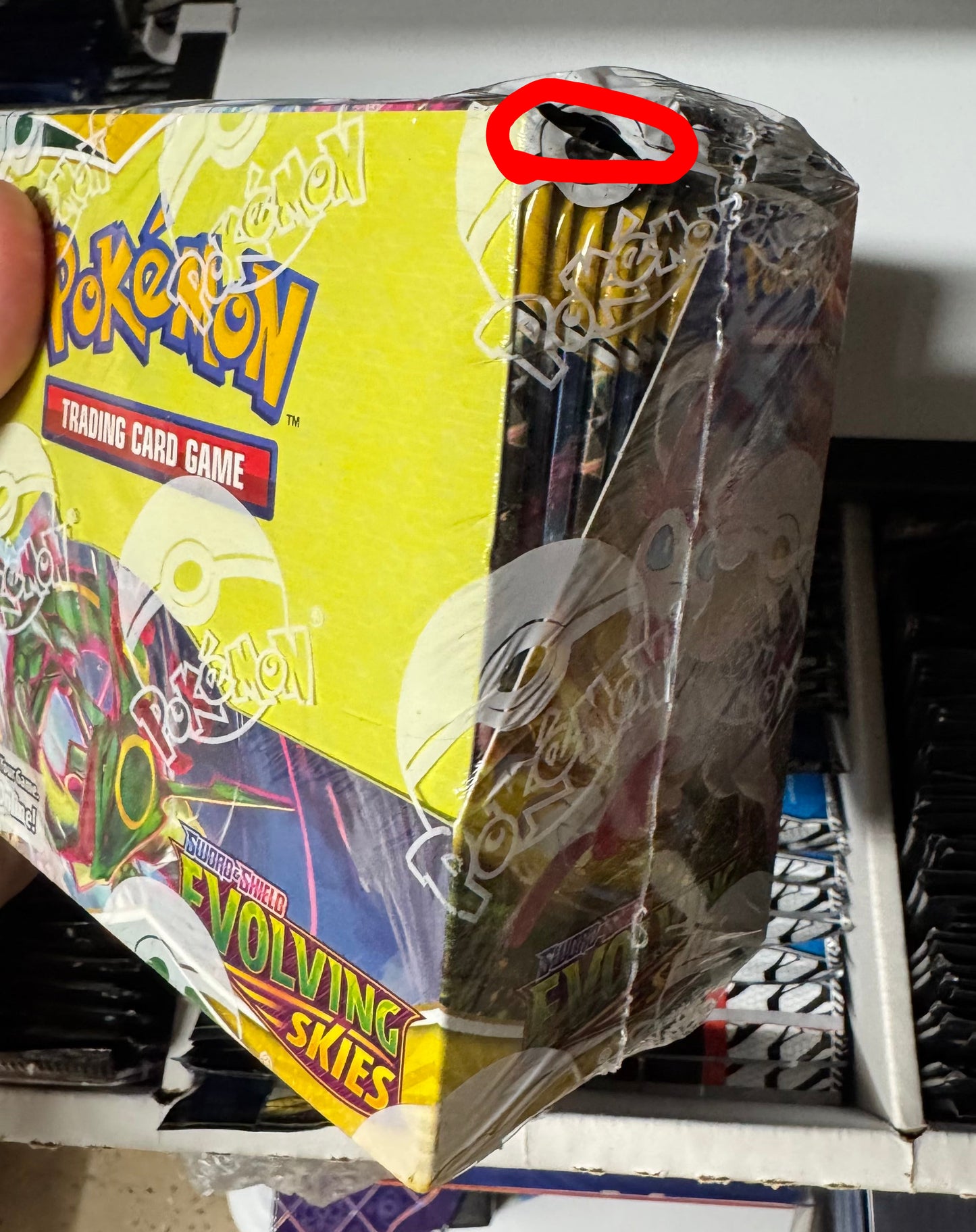 Pokemon Evolving Skies Booster Box
